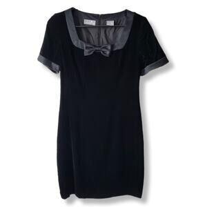 Vtg 90s Black Velvet Mini Dress M Prim Preppy Ladylike Demure Cocktail Holiday